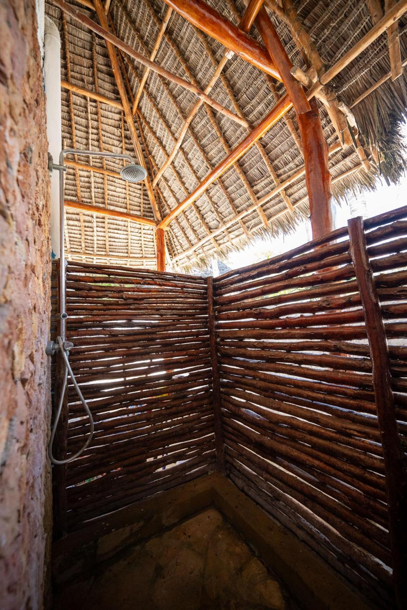 Beachfront Villa Hideaway Zanzibarhouses Kiwengwa  Exteriér fotografie